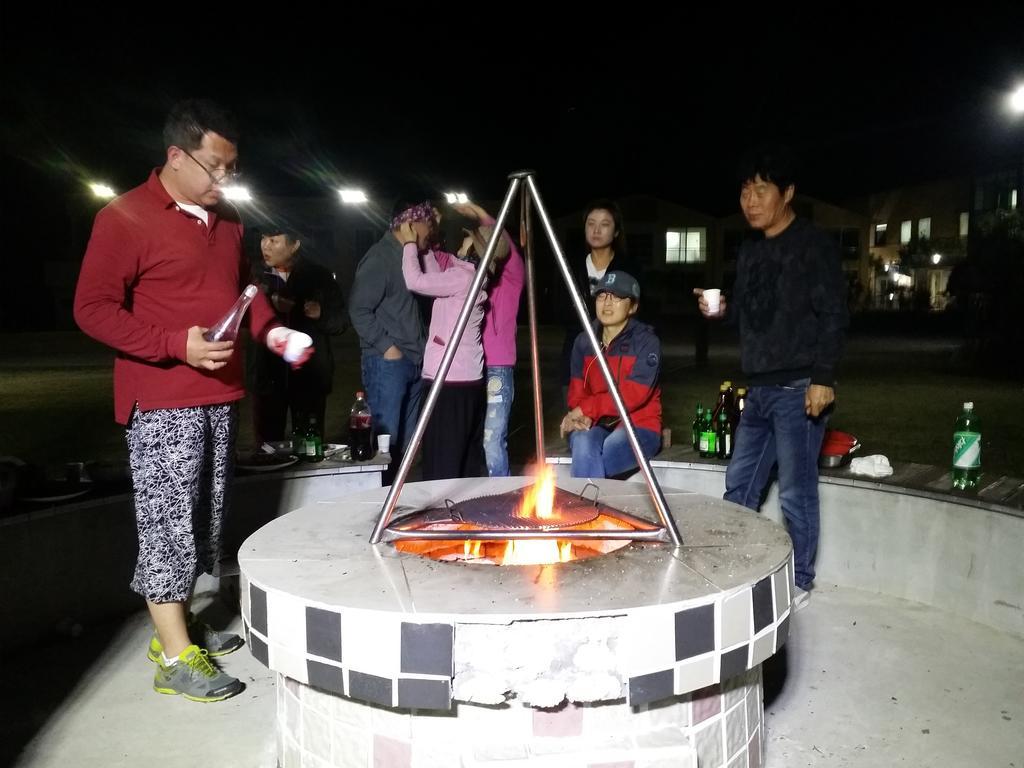 Geomunoreum Hostel Jeju Ngoại thất bức ảnh