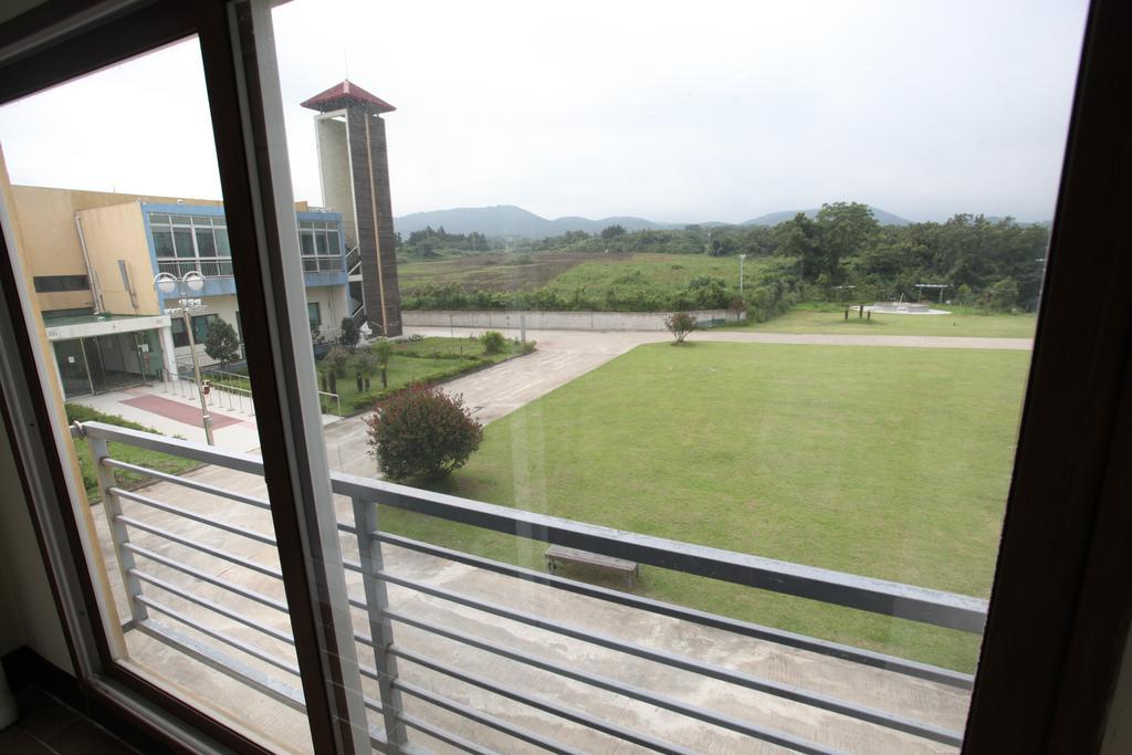 Geomunoreum Hostel Jeju Ngoại thất bức ảnh