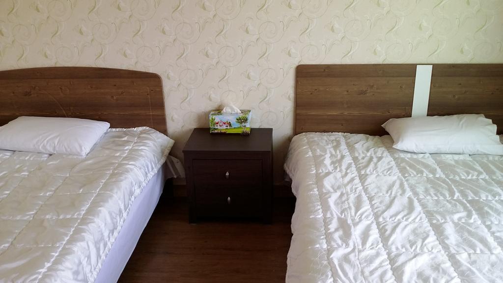 Geomunoreum Hostel Jeju Ngoại thất bức ảnh