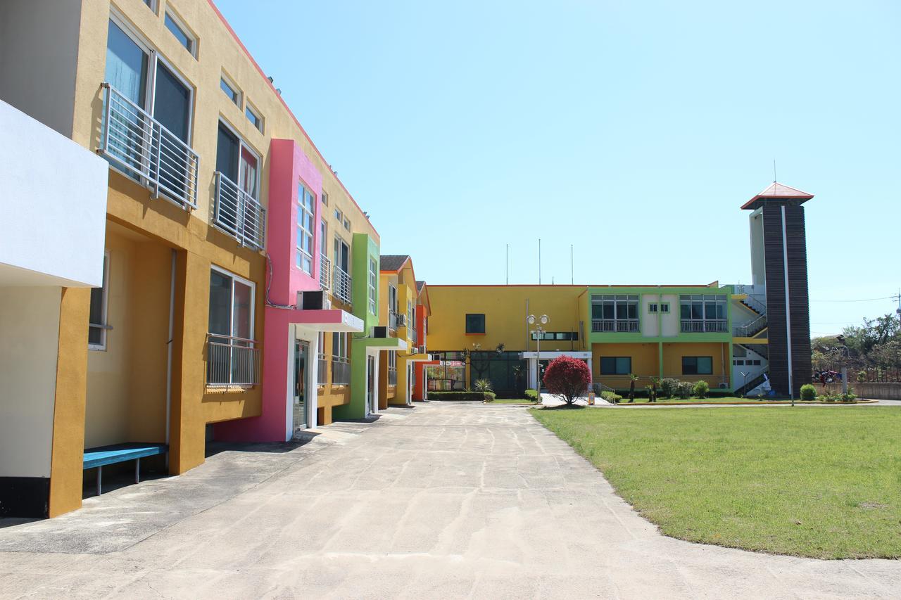 Geomunoreum Hostel Jeju Ngoại thất bức ảnh